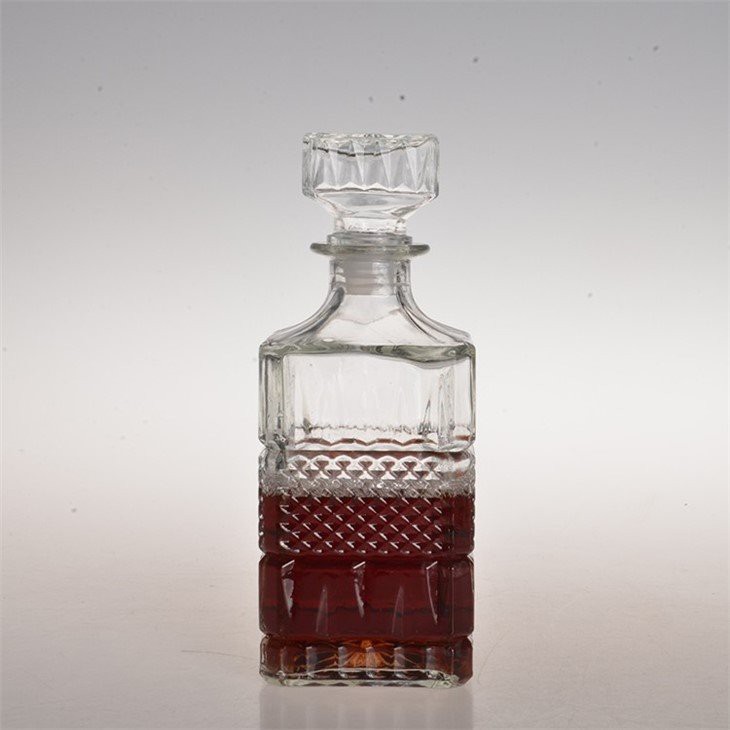 glass whiskey wine decanter bottle4